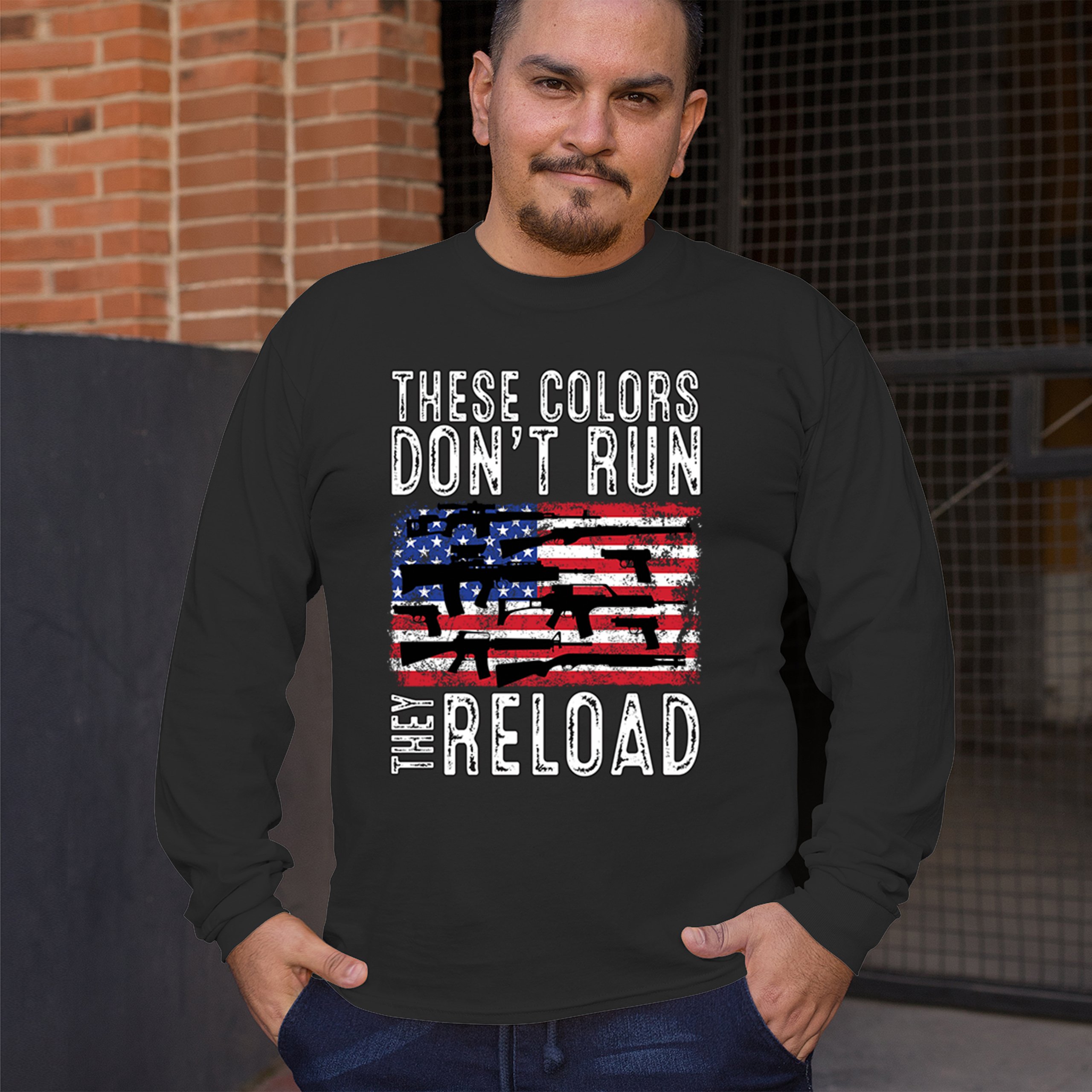 ALTRA T shirt a maniche lunghe These Colors Don't Run They Reload 2° emendamento diritti pistola