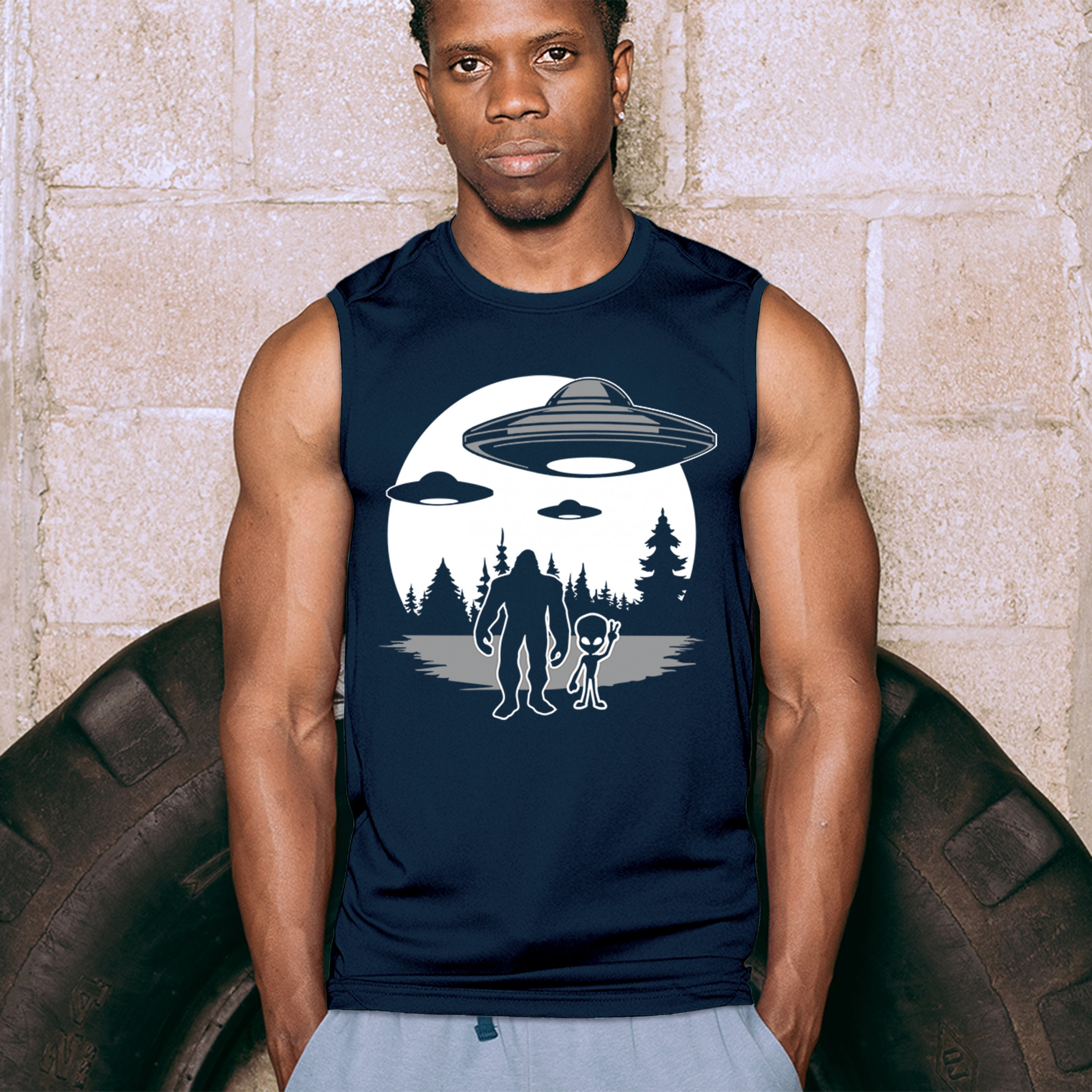 Best Friends Alien Bigfoot Moon Muscle Shirt Space UFO Sasquatch Believe Men's - Picture 19 of 29