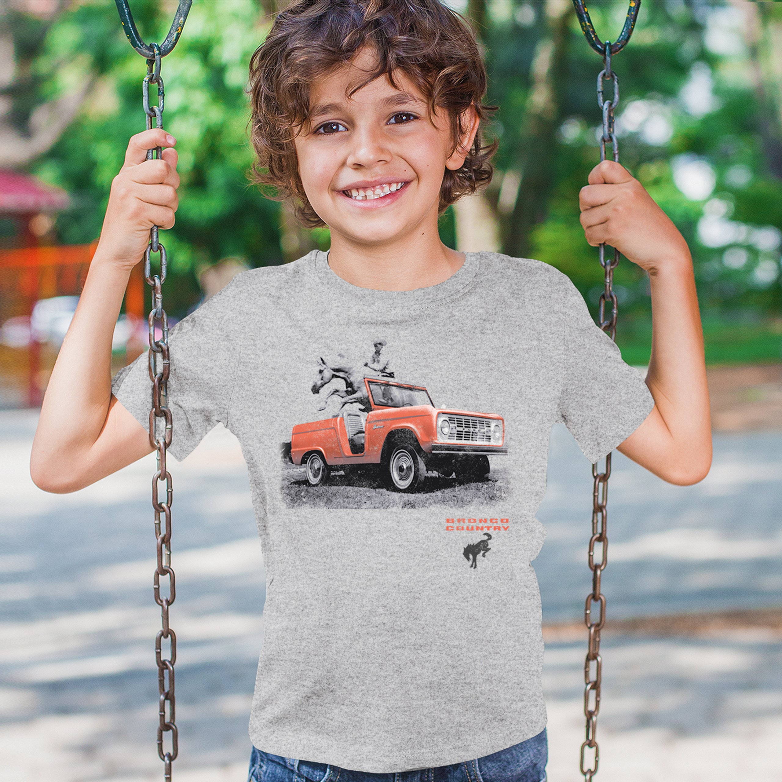 1968 Ford Bronco U13 Roadster Topless Youth T-shirt Vintage Truck Fan 4x4 Kids - Picture 19 of 50