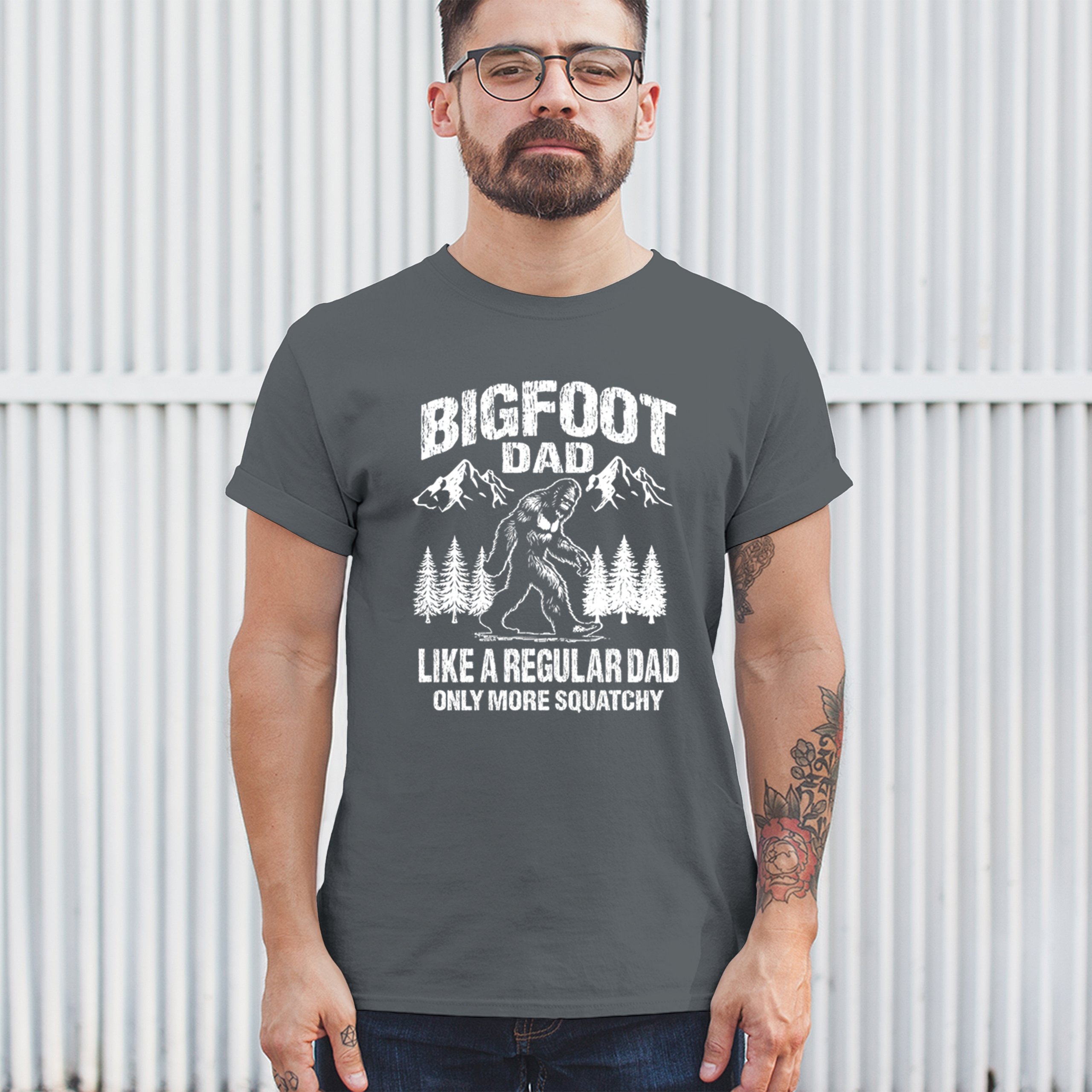 Bigfoot Dad T-shirt Fun Daddy Sasquatch Dad Joke Yeti Father's Day Men's Tee - Picture 47 of 64