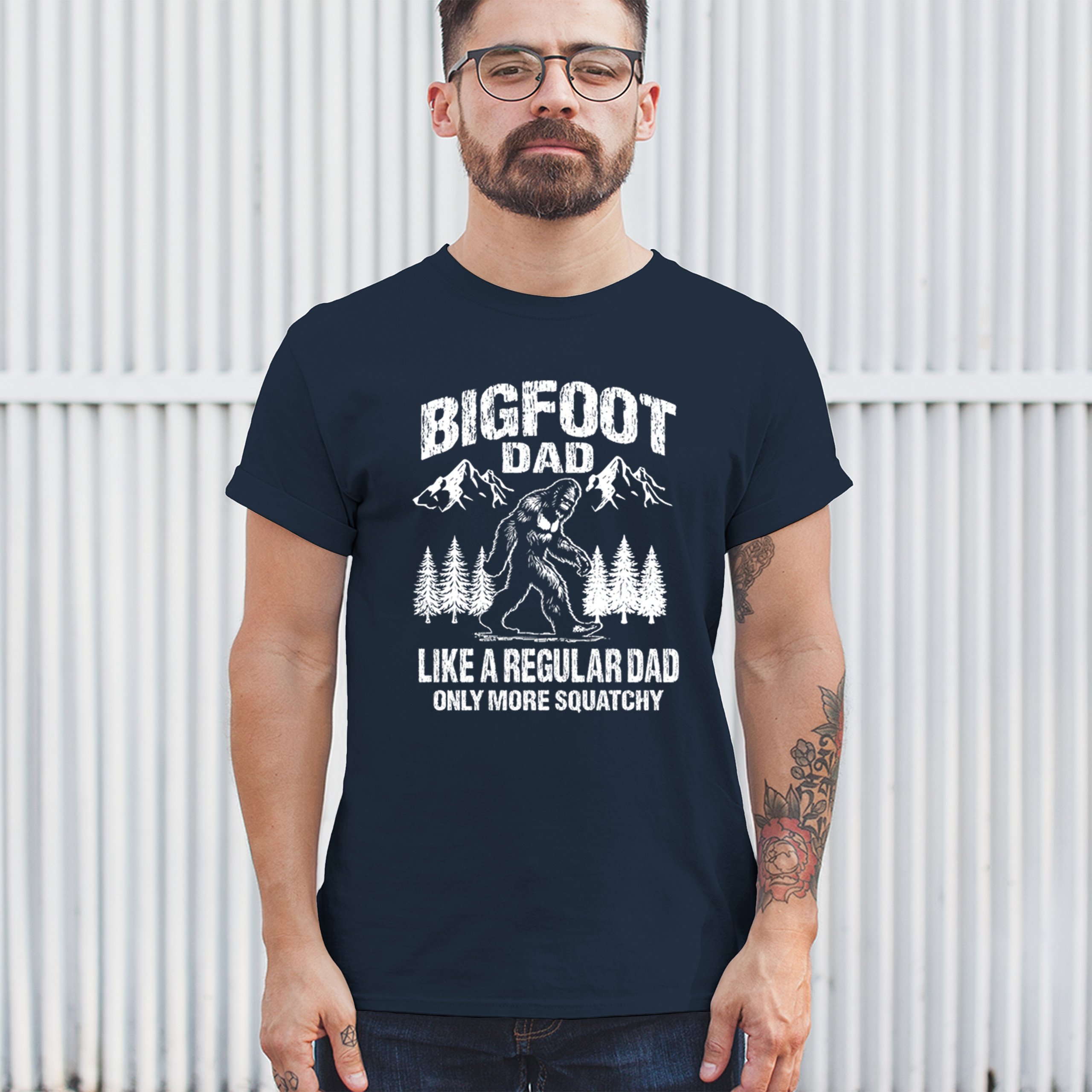 Bigfoot Dad T-shirt Fun Daddy Sasquatch Dad Joke Yeti Father's Day Men's Tee - Picture 26 of 64
