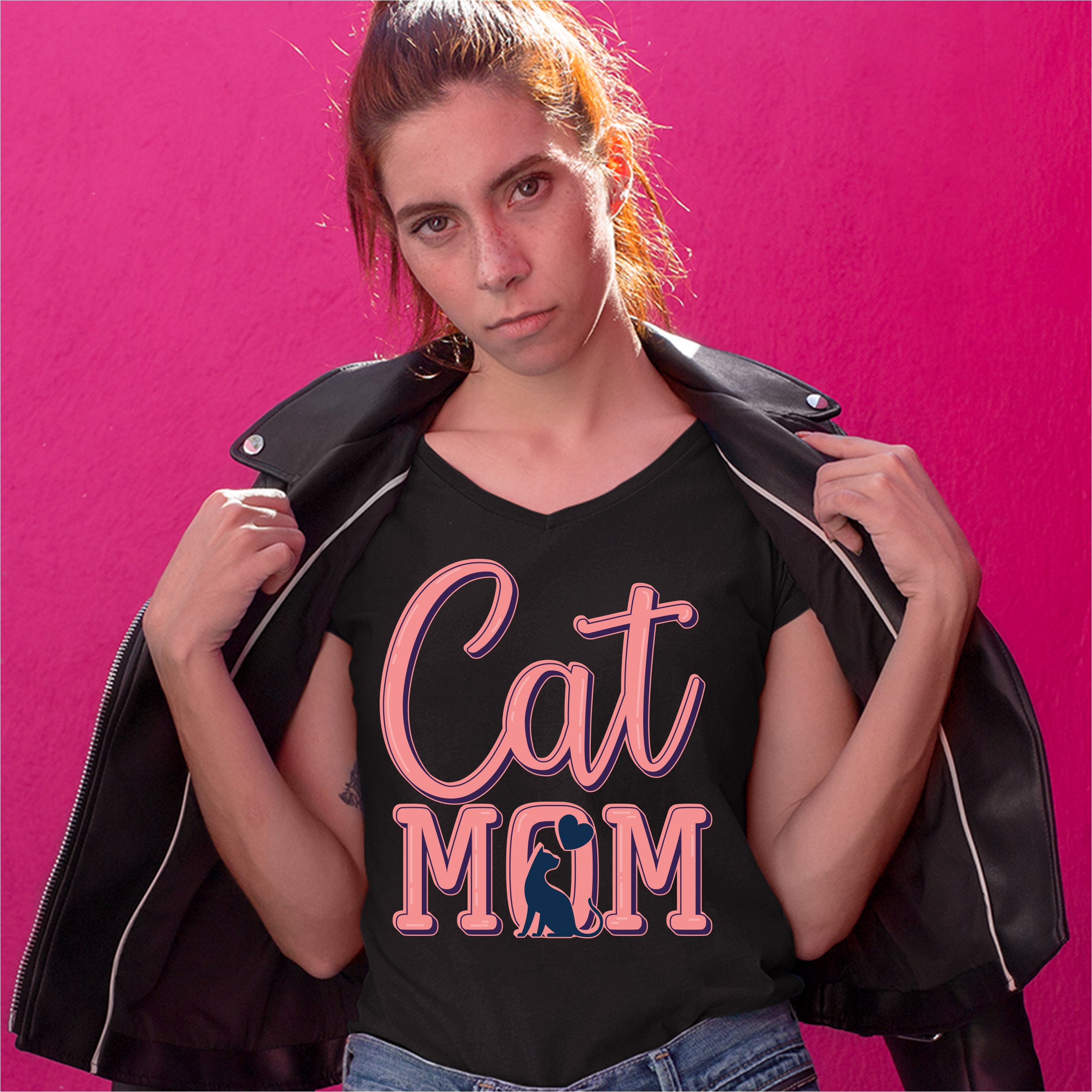 Cat Mom Women's V-Neck T-shirt Mother's Day I Love My Cat Mommy Pet Lover Tee