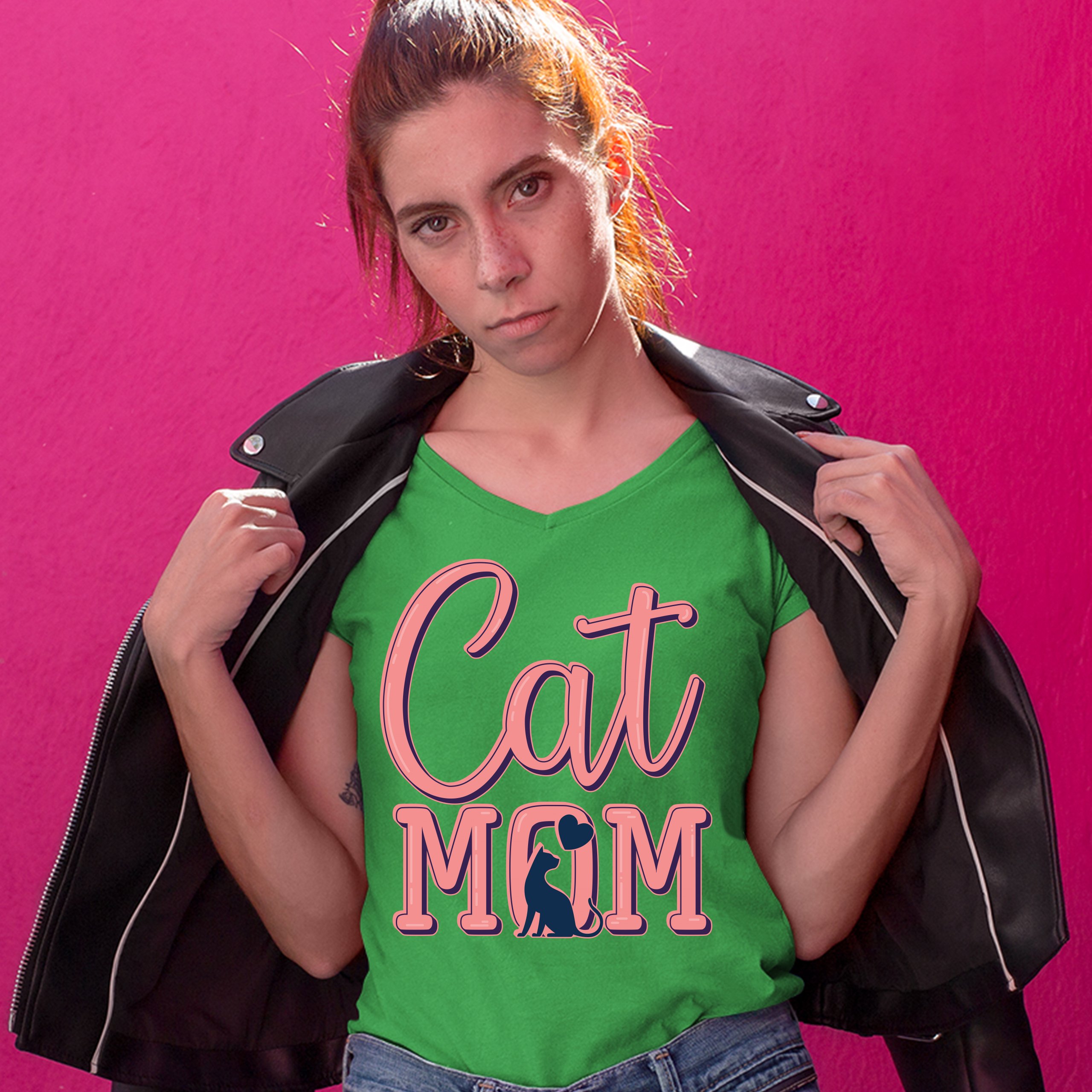 Cat Mom Women's V-Neck T-shirt Mother's Day I Love My Cat Mommy Pet Lover Tee