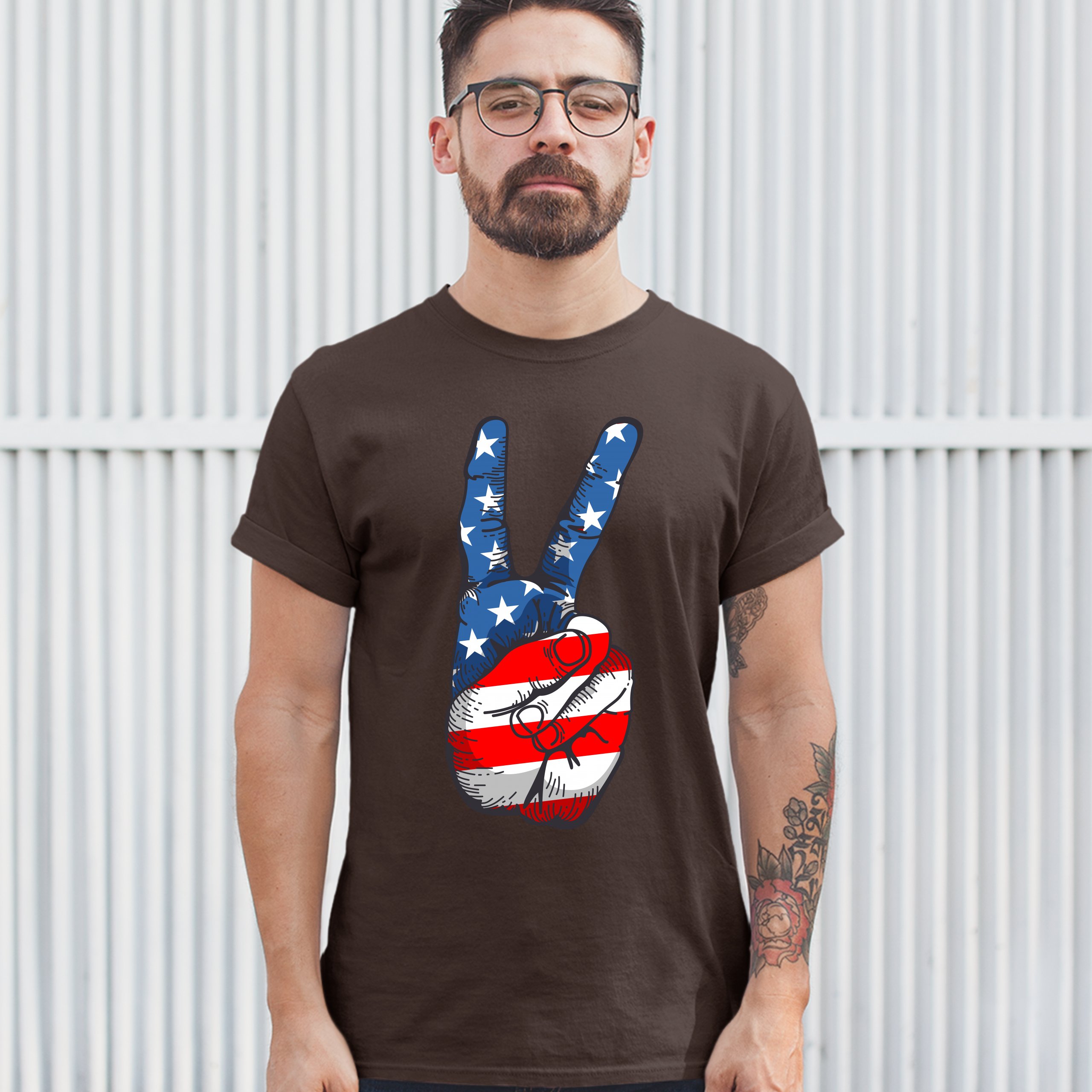 Patriotic Victory Sign T-shirt American Flag USA Independence Day Men's Tee - Picture 41 of 61